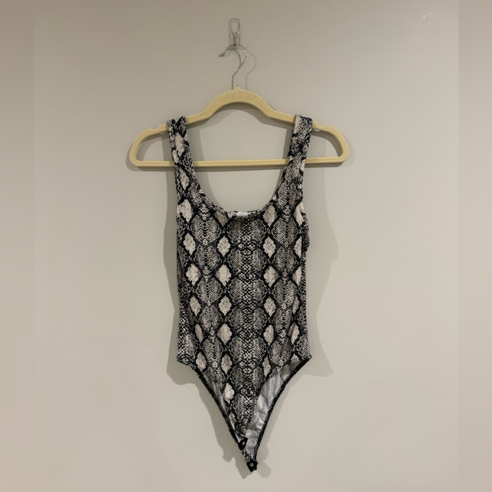 Ribbed Bodysuit